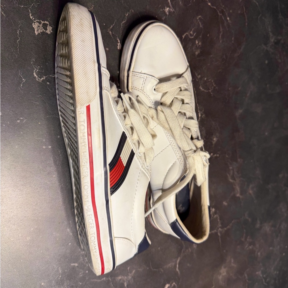 Tommy Hilfiger women White Leather Low-Top Sneakers with Red & Navy Accent